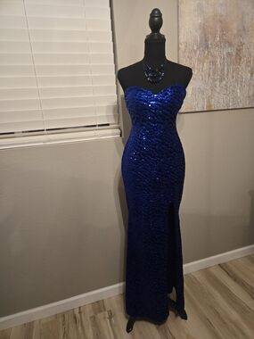💋Perfect For PROM, Strapless Royal Blue Sequin Evening Gown